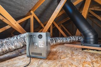 Tomáš z Královéhradecka přišel na osvědčený způsob vytápění. Během tří sezón porovnal náklady za čerpadlo, podlahovku a krb